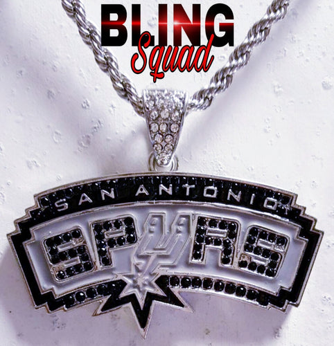 SPURS  PENDANT